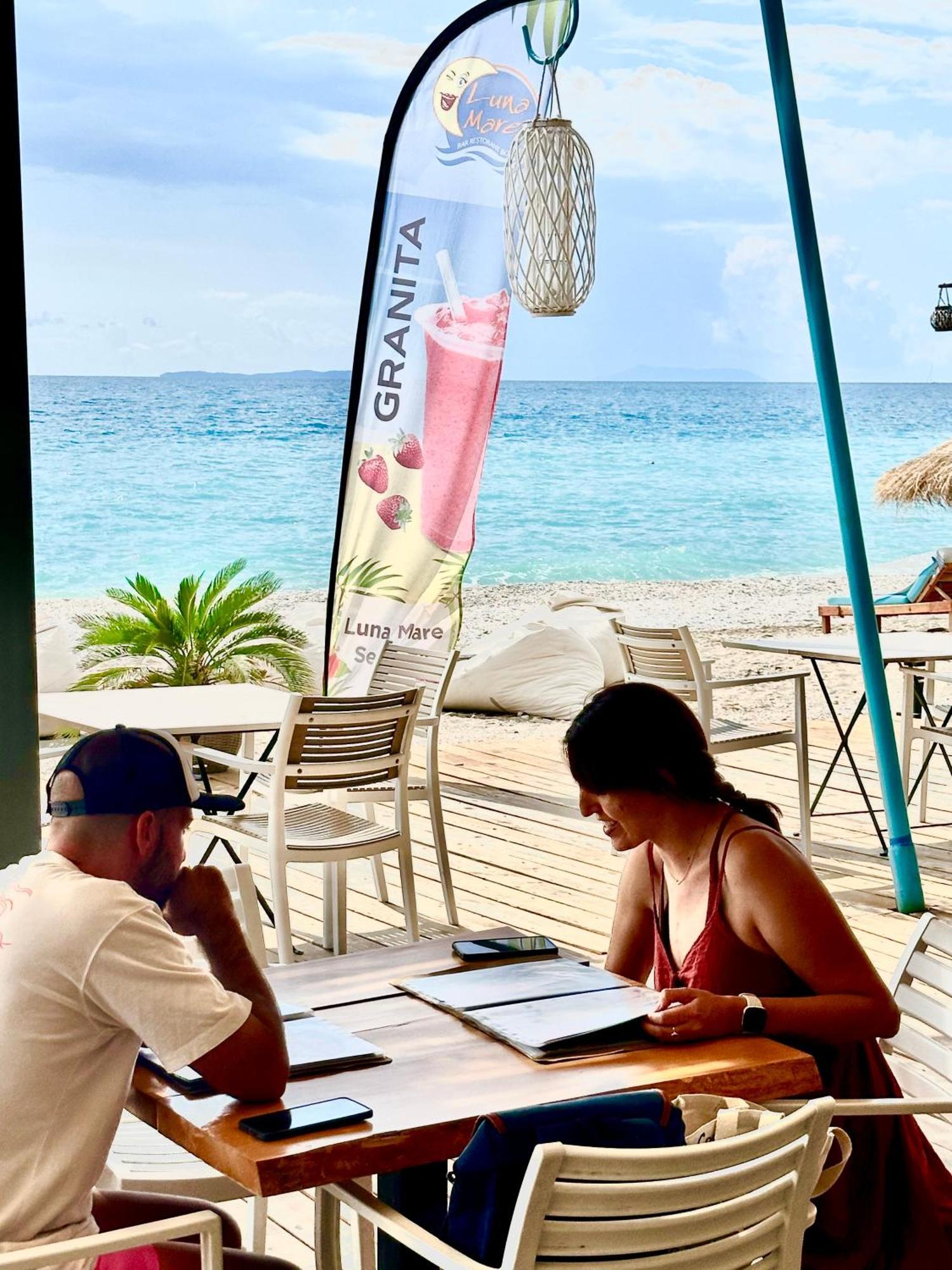 Luna Mare Boutique Seaside Borsh Exterior foto